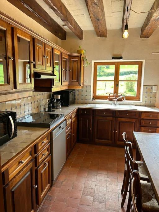 La Maison De Barbara La Guiche Екстер'єр фото